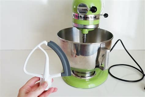 What Is a Paddle Attachment for a Hand Mixer: An。